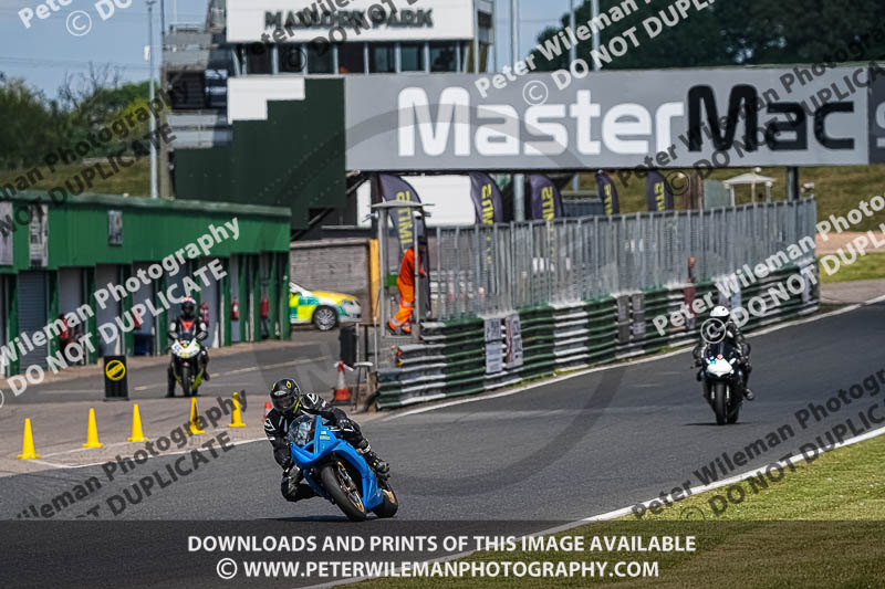 enduro digital images;event digital images;eventdigitalimages;mallory park;mallory park photographs;mallory park trackday;mallory park trackday photographs;no limits trackdays;peter wileman photography;racing digital images;trackday digital images;trackday photos